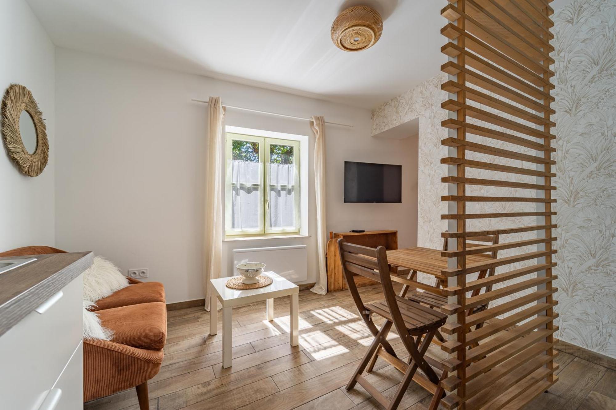 Cosy Room'S Frontonas Екстериор снимка
